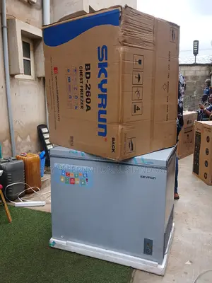 Skyrun 260L Chest Freezer - Brand New