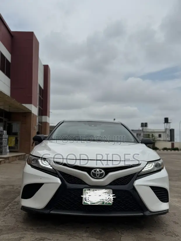 2019 Toyota Camry XSE V6 - White, Red Interior, Pano Roof - 1
