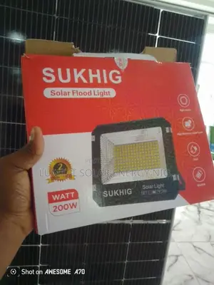 SUKHIG 200W Solar Flood Light