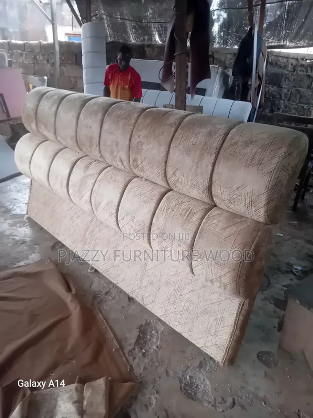 Modern Bubble Bed Frame - Queen Size - 1