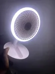 Fan Mai Ɗaukar Baturi Mai Haske - 3
