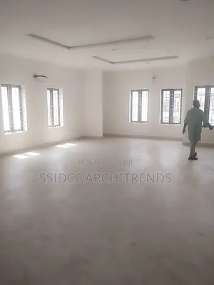 Ofis Space don Hayarwa - 220sqm & 245sqm