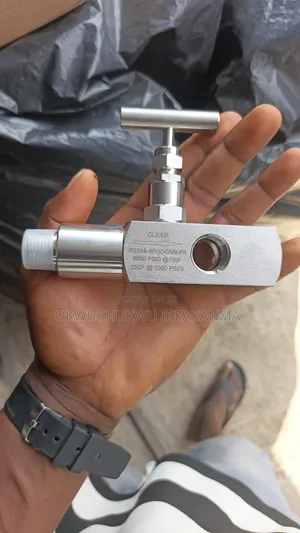 Brand New Block and Bleed Valve