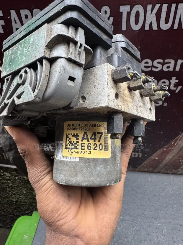 Hyundai Elantra 2019-2020 ABS Pump & Module - 1