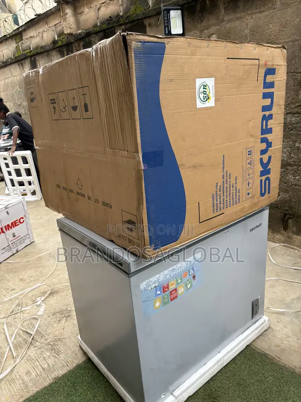 SkyRun BD-260A Chest Freezer - 260L - 1