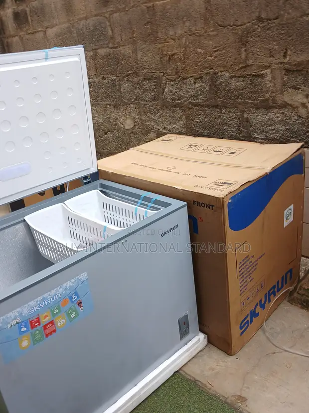 Skyrun Chest Freezer 260L - BD-260A - 1