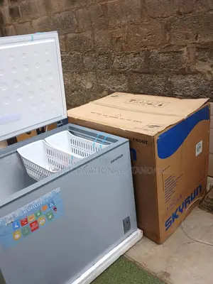 Skyrun Chest Freezer 260L - BD-260A