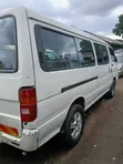 Toyota HiAce 1998 White - 4