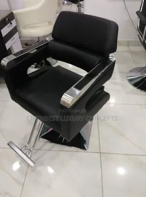 Executive Swivel Saloon Chair - Brand New