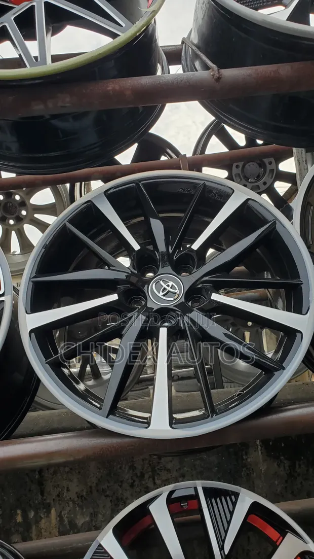 18 Inch Rim na Toyota - 1