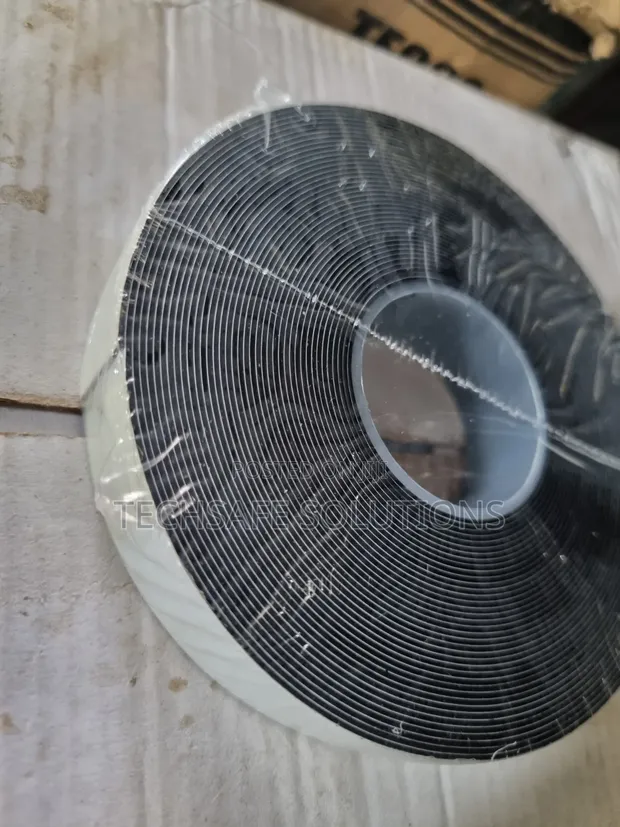 3M Scotch 23 Rubber Splicing Tape - 1