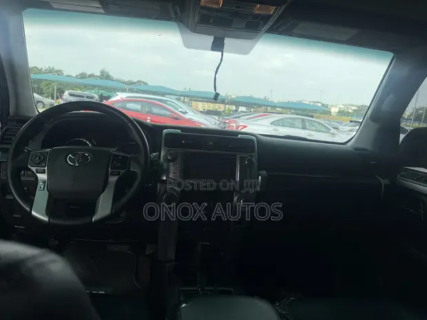 Toyota 4-Runner Limited 4x4 2018 Black - 1
