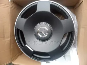 22-Inch Rims for Mercedes-Benz G-Wagon