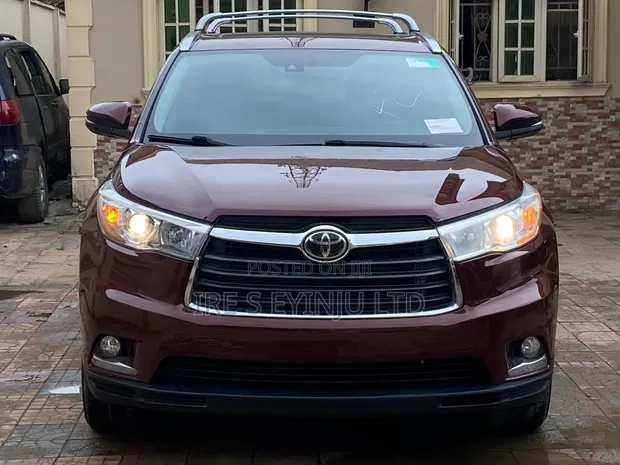Toyota Highlander 2015 Red - 1