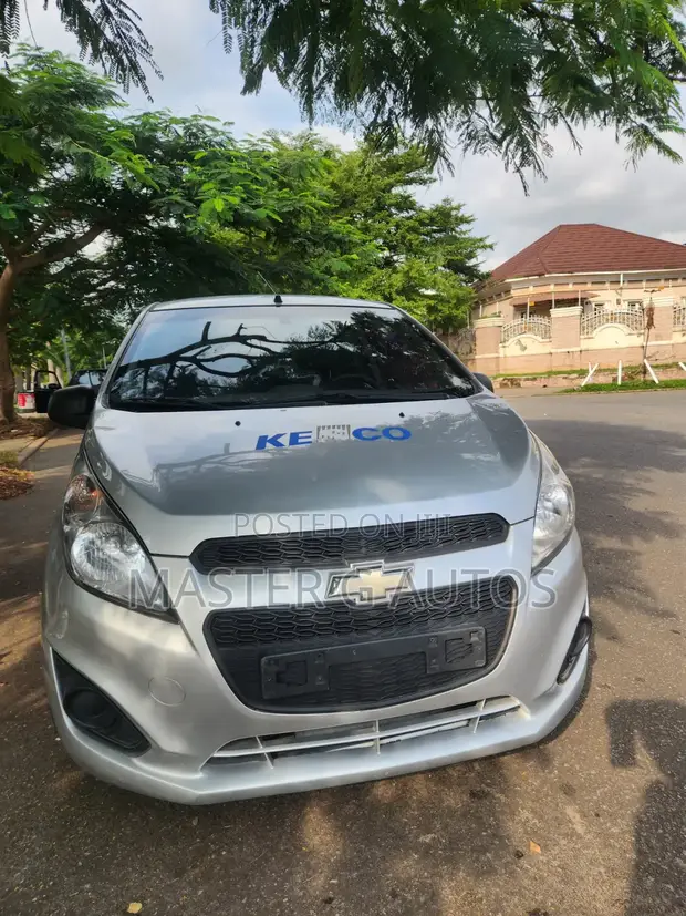 Chevrolet Spark 2014 Silver - 1