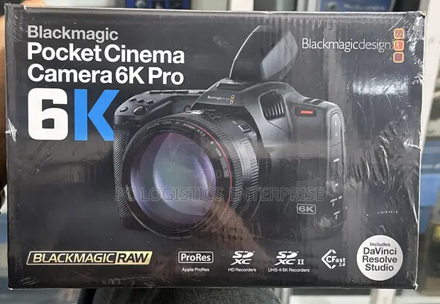 Blackmagic Pocket Cinema Camera 6K Pro - 1