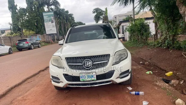 Mercedes-Benz GLK-Class 2011 White - 1
