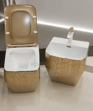 Exclusive Gold Water Closet with Hanging Wash Basin