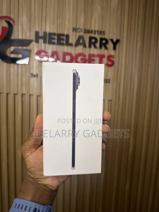 New Apple iPhone Air 256GB Black - 1