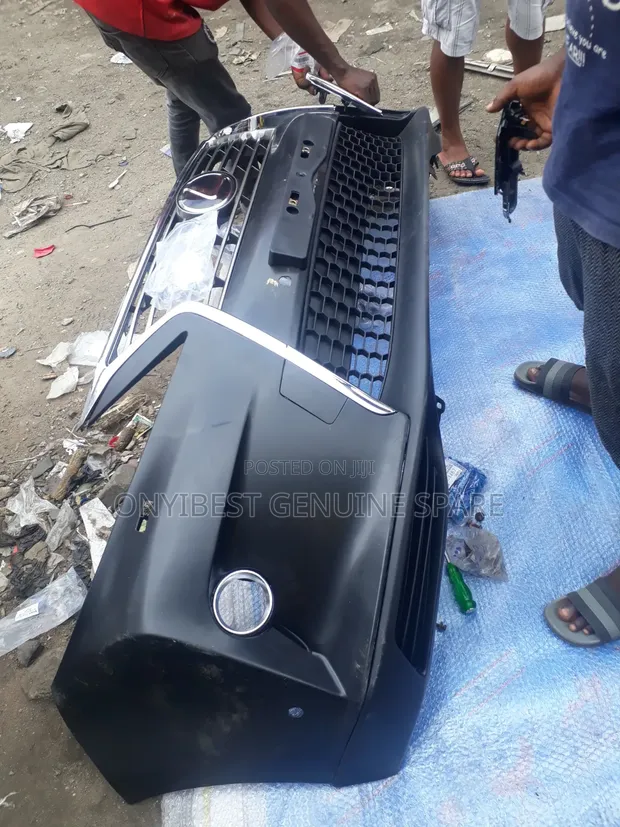 Cikakken Gaban Bumper Lexus RX350 2015 - 1