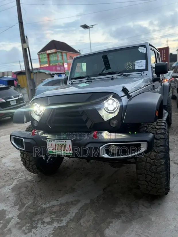 Jeep Wrangler Sport 4x4 SUV na 2020 - 1