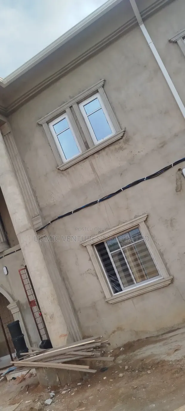 Gidan Kwana 2 don Sawa a Isuti, Ikotun/Igando - 1