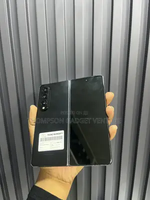 Samsung Galaxy Z Fold4 256GB Black (Used)