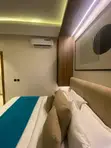 Gidan Kwana 1-Bedroom Mai Girma a Lekki Phase 1 - 3