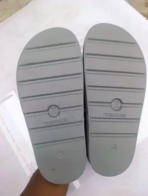 Classic Louis Vuitton Slides - Sabon Kayi