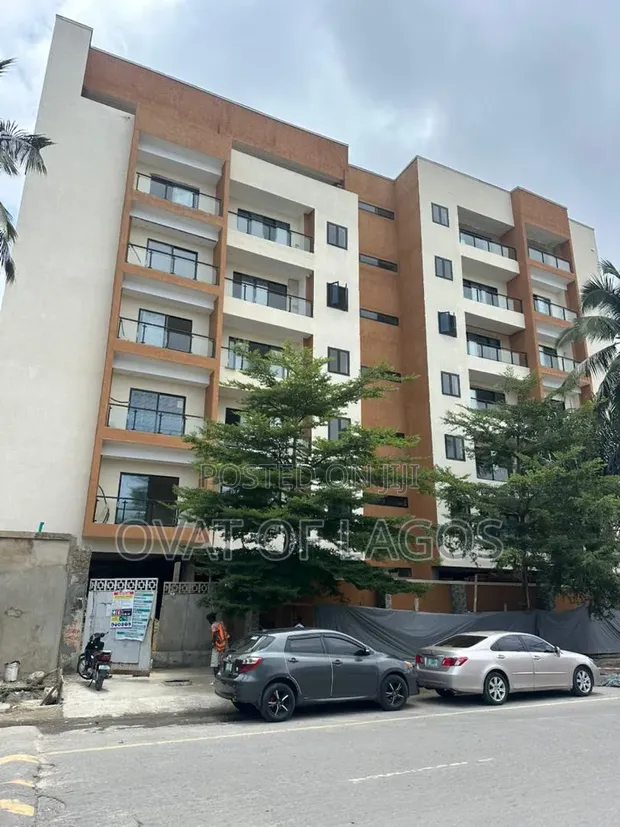 2 Bedroom Apartment for Sale a Victoria Island - 1