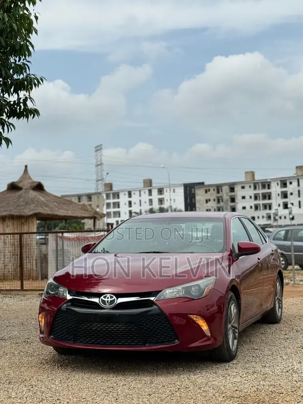 Toyota Camry SE Sedan 2015 - 1