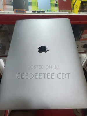 Apple MacBook Pro 2017 16GB RAM, 512GB SSD