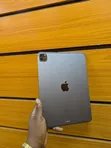 Apple iPad Pro 11 (2020) 1TB Grey - 3