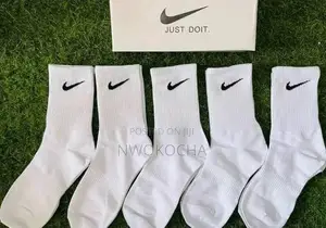 Nike Socks (Unisex, Cotton, White)