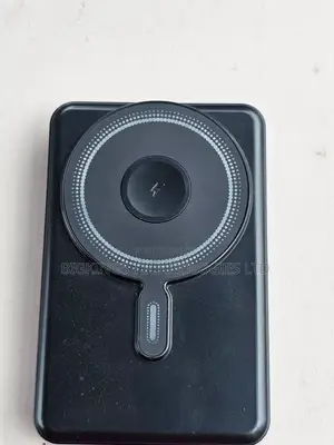 Used 10000mAh Black Magnetic Wireless Power Bank