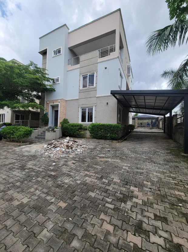5-Bedroom Duplex for Rent in Hilltop Estate, Galadimawa - 1