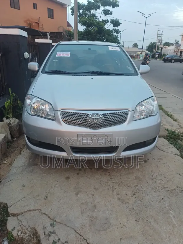 Toyota Vios 2008 Silver - 1