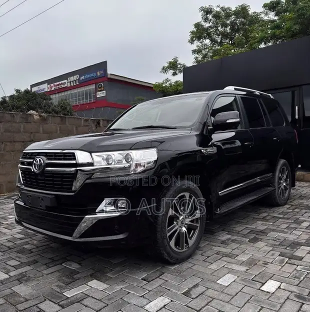 Toyota Land Cruiser GXR 2022 - 1