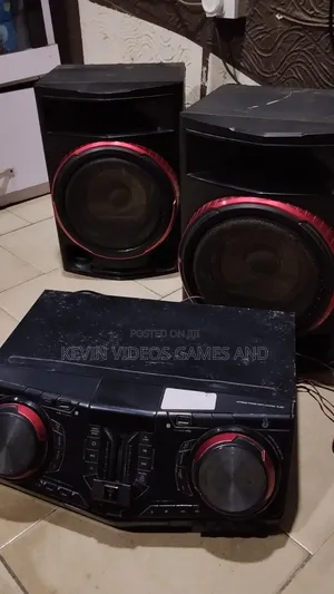 LG 2350W XBOOM Gidan Wasan Kida