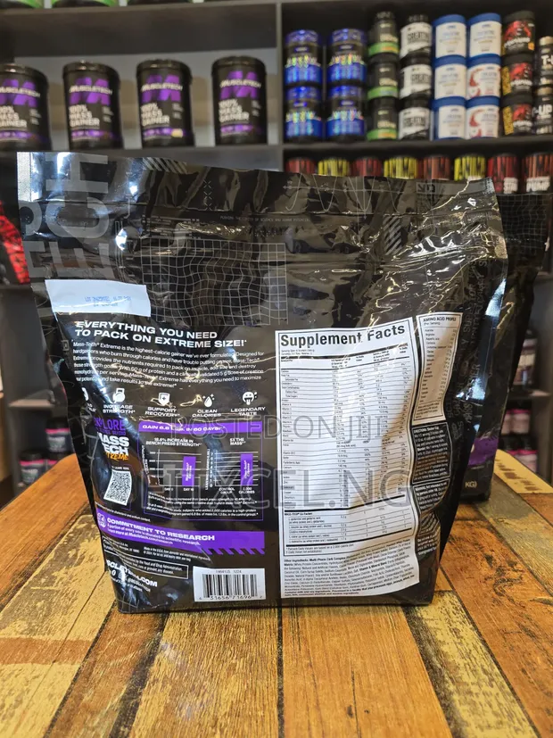 MuscleTech MassTech Extreme 6LBS Mass Gainer - 1
