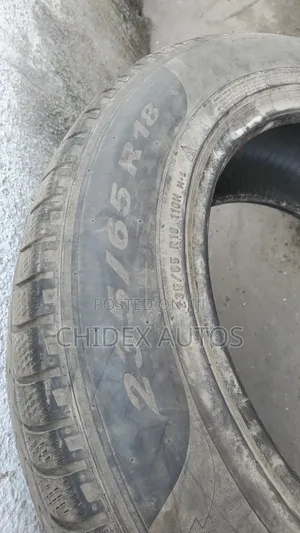 235/65 R17 Farko Mai Kyau Tokunbo Taya