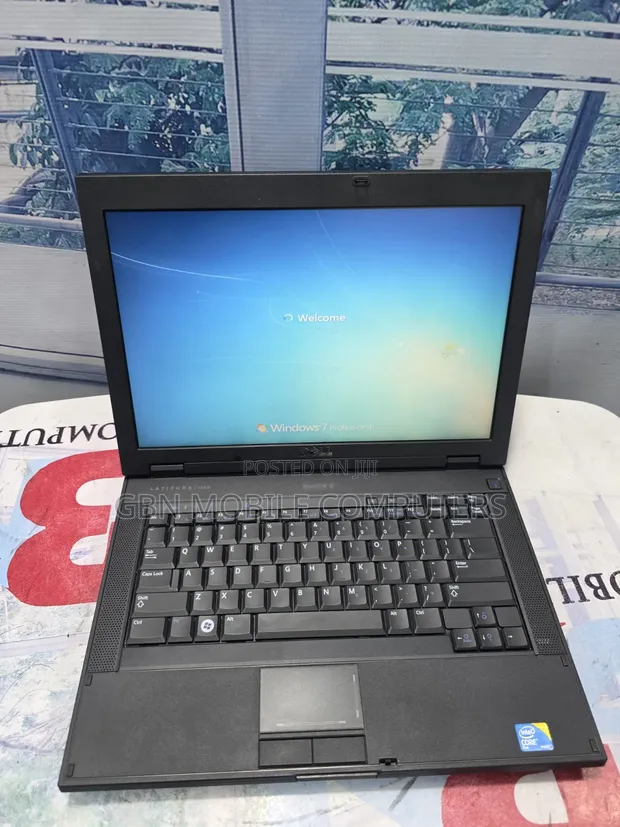 Dell Latitude 5400 Laptop - 3GB RAM, 160GB HDD - 1