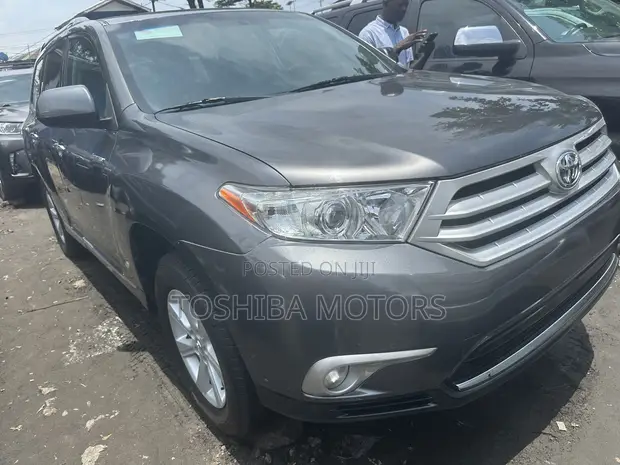 2013 Toyota Highlander 3.5L 4WD SUV - Foreign Used - 1
