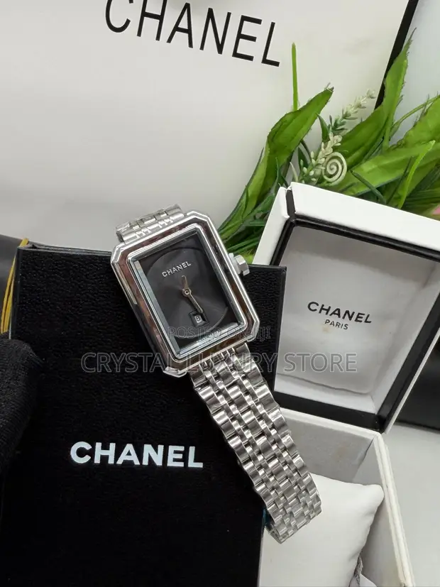 Chanel Quality Luxury Ladies Chain Strap Wristwatch - 1