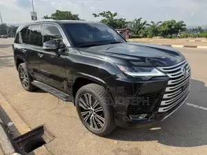 Lexus LX 600 2023 Mai Karewa