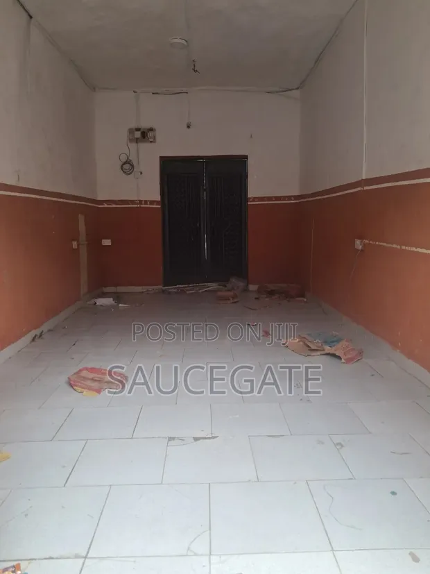 Shop for Rent - Ijegun Market, Satellite Town - 1
