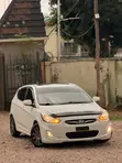 Hyundai Accent 2013 White - 2