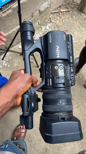Sony HVR-Z5P Professional Camcorder