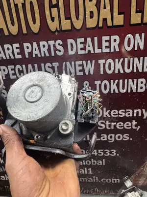 Lexus IS250 2007 ABS Pump Module - Genuine Tested