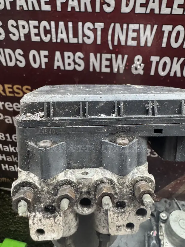 Toyota Tacoma 2011 ABS Brake Module - New Tokunbo - 1